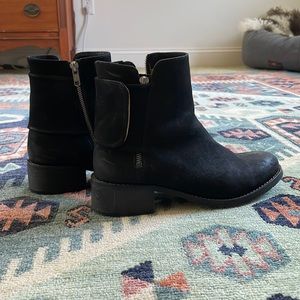 Chelsea Boot Black 8.5, Barely worn